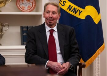 Larry Ellison to backstop Paramount’s bid for Warner Bros. with $40B guarantee