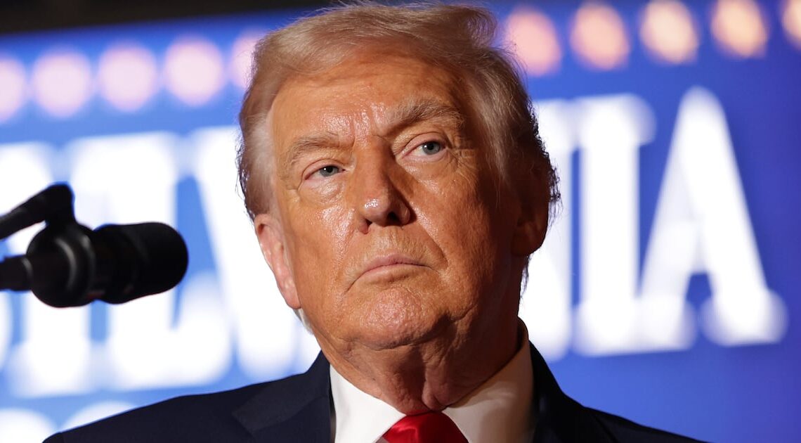 Trump’s Now Been Covering His Hand With a Bandage for a Full Week