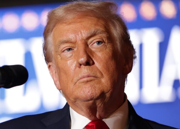 Trump’s Now Been Covering His Hand With a Bandage for a Full Week