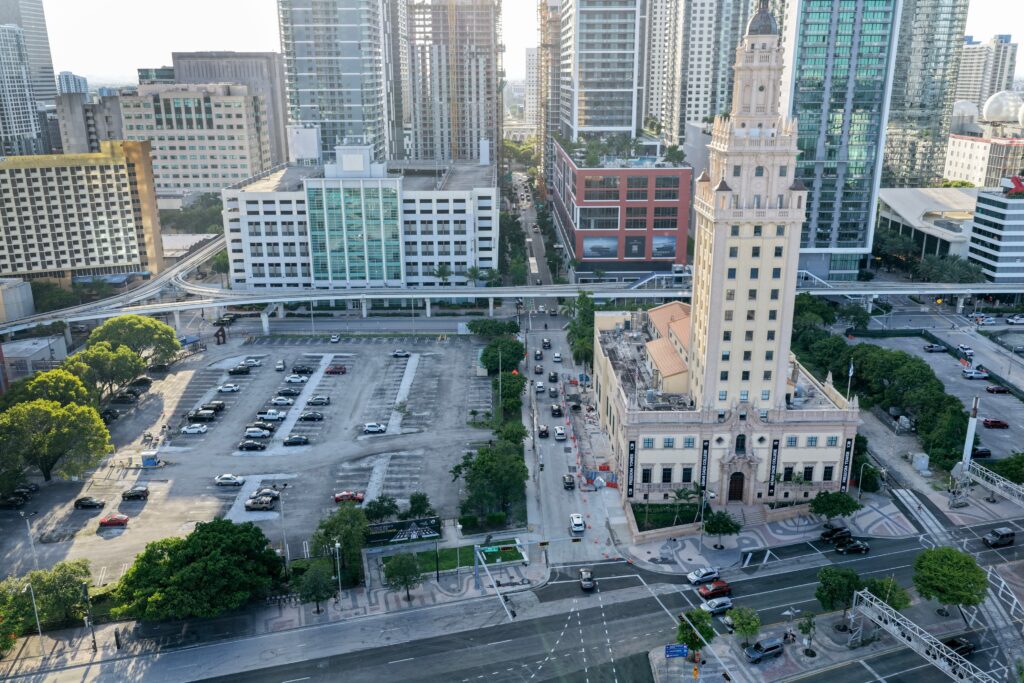 Trump’s library plan: An ‘iconic building’ in Miami and a ‘fake news wing’