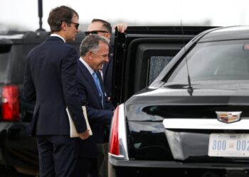 Putin to meet with U.S. delegation in latest bid to end Ukraine war