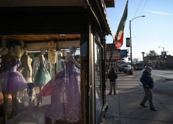 How Trump’s ICE crackdown is impacting Chicago’s economy