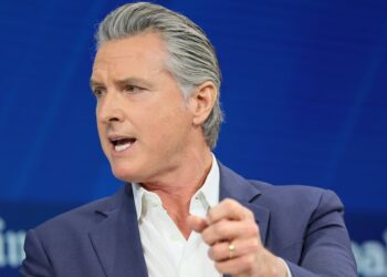 Gavin Newsom Stunned at Podcaster’s Brutal Keystone Kash Takedown