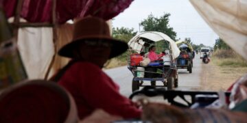 Two peace deals Trump took credit for appear to unravel at the same time