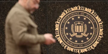 FBI insiders reveal they’re being pressured to investigate Dems who angered Trump: report