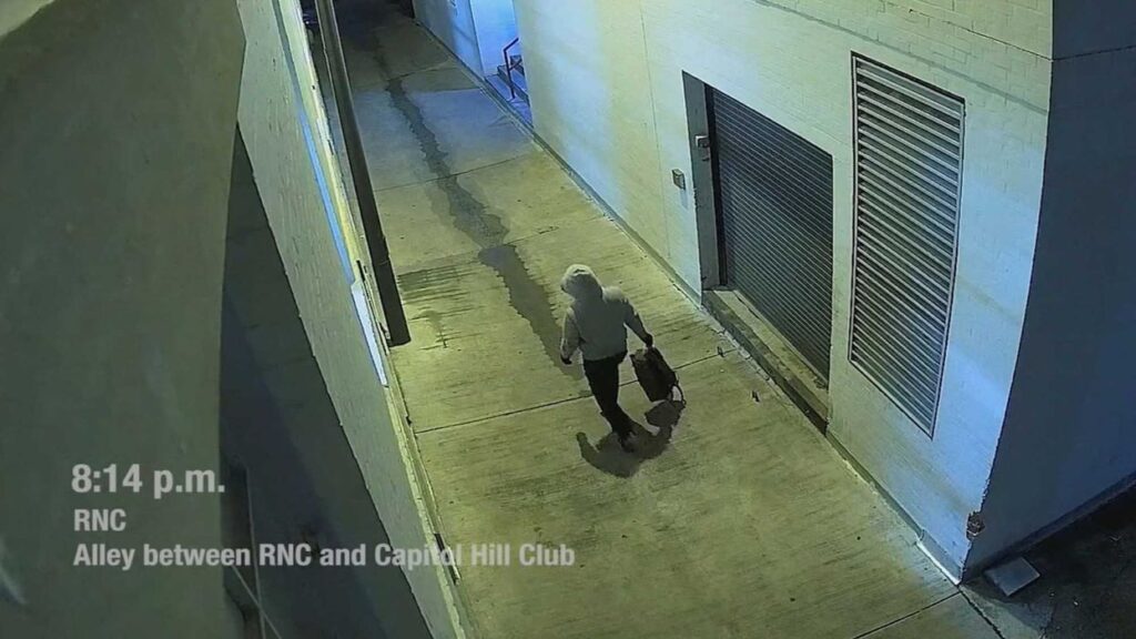 5 things to know about accused DC pipe bomb planter