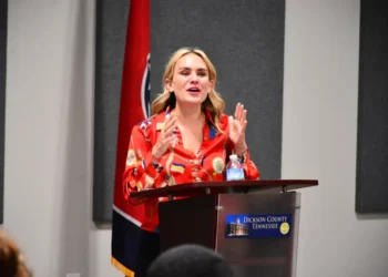 Last-minute Trump phone calls reveal White House fears over red state election: report