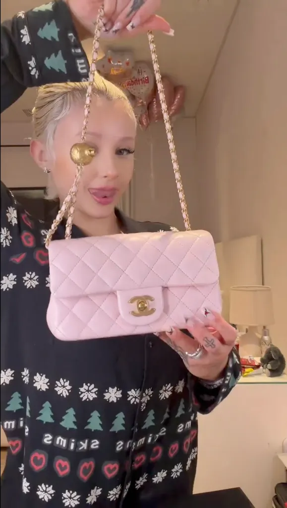 Alabama Barker shows off insane $200K Christmas haul