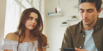 Are They Actually Listening? Count Their Blinks to Know for Sure.