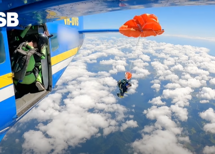 Australian Skydiver Filmed Dangling at 15,000 Feet After Parachute Snags on Plane