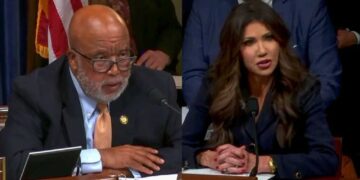 ‘I call on you to resign!’ Dem lawmaker scolds Kristi Noem to her face in big hearing