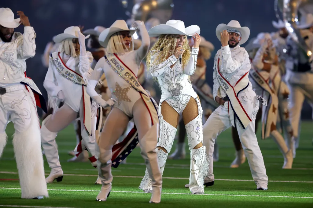 Beyoncé performs during the halftime show for the game between the Baltimore Ravens and the Houston Texans at NRG Stadium on December 25, 2024