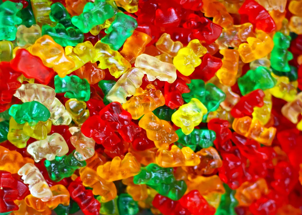 JPMorgan has challenged legal expenses it says included $530 in gummy bears, a $161 seafood tower and more than $25,000 in hotel upgrades.