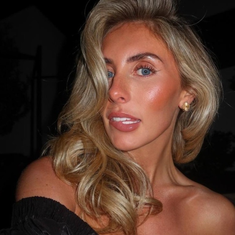 Bonnie Blue looking at the camera.