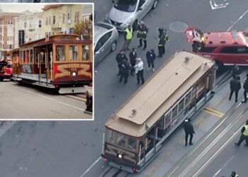 15 injured after San Francisco cable car comes to screeching halt