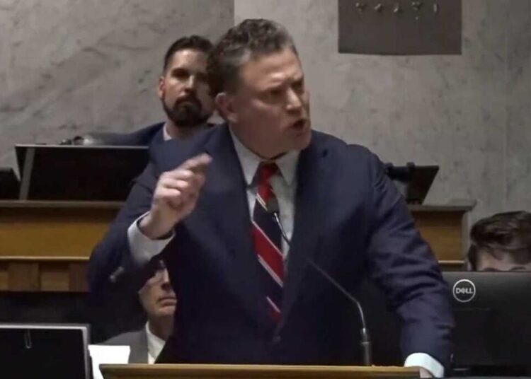 ‘Sign it!’ Red state Republican yells at GOP colleagues opposing ‘political’ redistricting