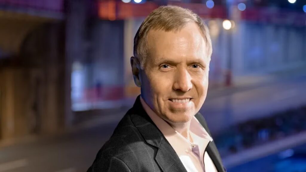 Kennedy Center Threatens $1 Million Suit Against Musician Who Nixed Christmas Date to Protest Trump Name Change