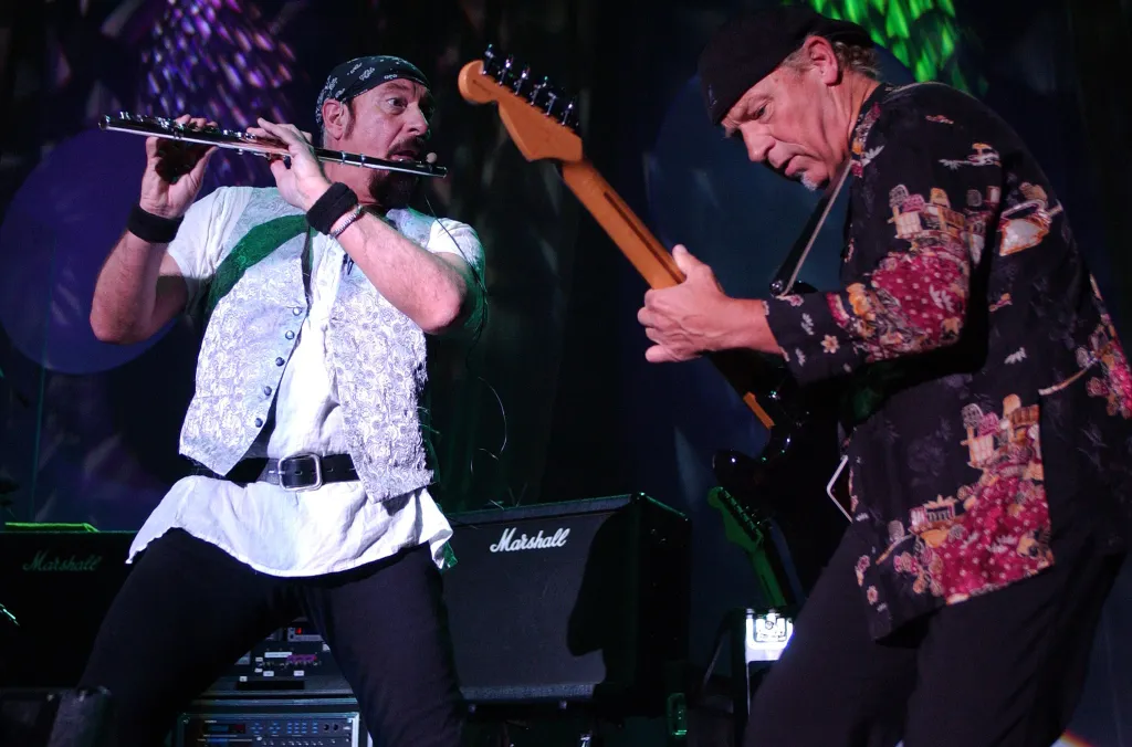 Ian Anderson and guitarist Martin Barre during a concert.