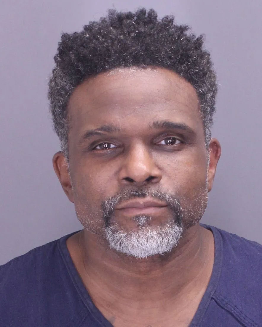 Mugshot of Darius McCrary.