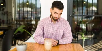 Dear Abby: My son makes $100k  a year and still can’t find a wife