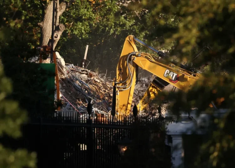 Trump admin rushes to demolish 13 more historic DC buildings as preservations fight back
