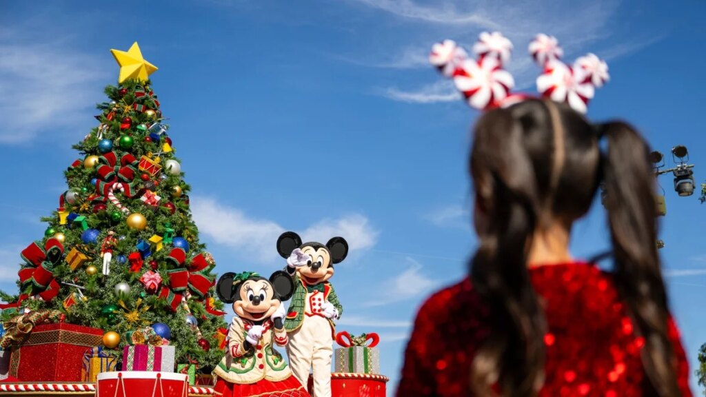 How to Watch the 2025 ‘Disney Parks Christmas Day Parade’ on TV and Disney+