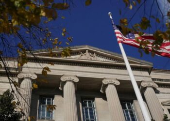 This honest Reagan judge resigned under Trump — his explanation will floor you