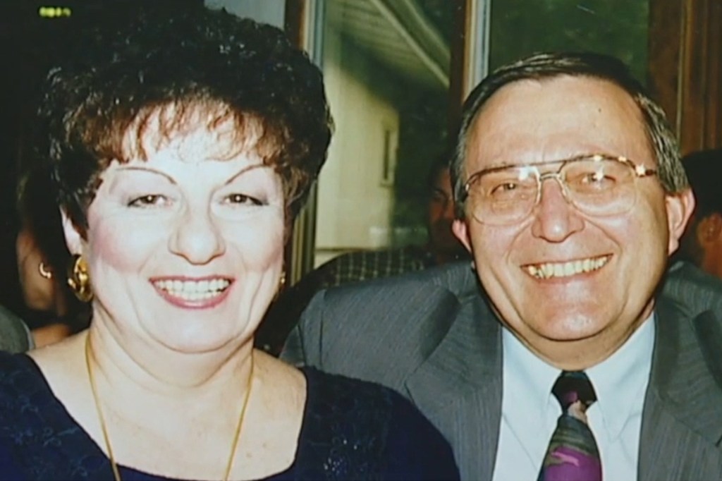 Ed and Joan Bambas smiling.