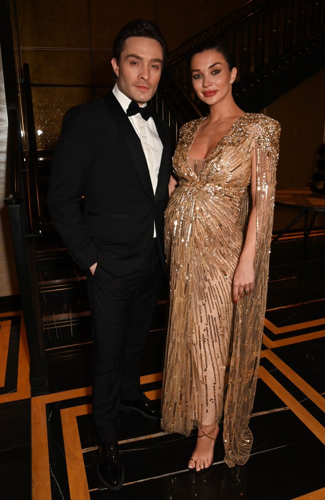  Ed Westwick (L) and Amy Jackson attend the British Asian Trust Annual Gala Dinner 2025 at Peninsula London on February 12, 2025 in London, England. 