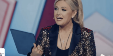 Erika Kirk’s speech derails at late husband’s ‘Super Bowl’ as she holds up blank iPad