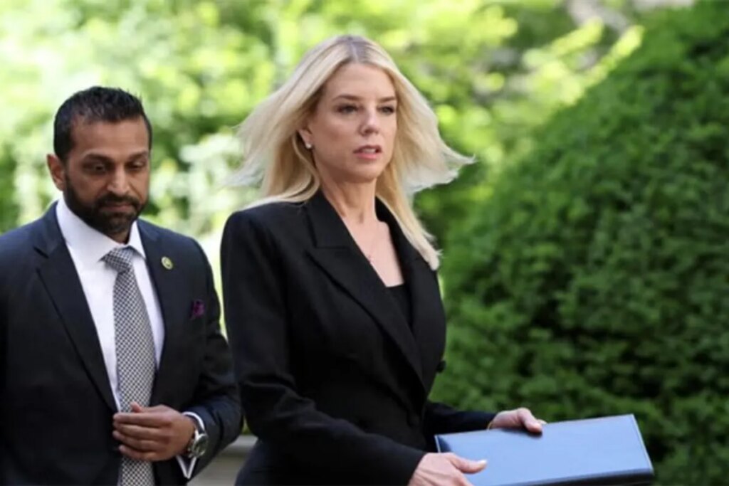 Pam Bondi hit with sex discrimination lawsuit