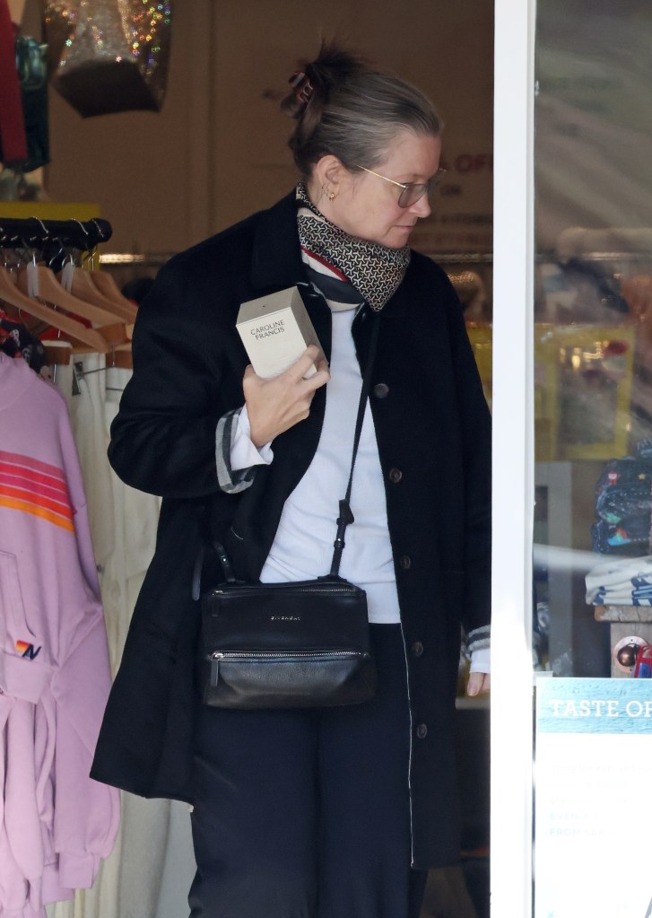 Bridget Fonda shopping for the holidays in Beverly Glen, Calif
