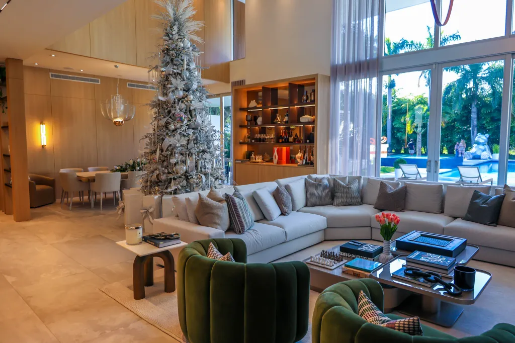 Larsa Pippen's Pinecrest, Florida home decorated for Christmas with a large white Christmas tree.