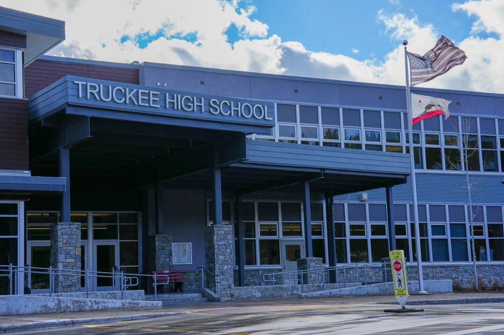 Exterior of Truckee High School.