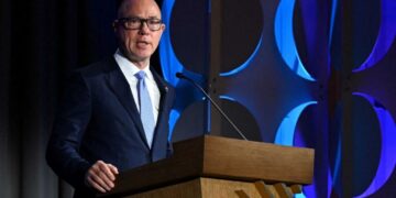 Trump’s FAA chief caught holding millions in airline stocks despite ethics pledge: report