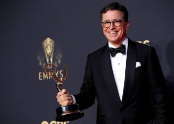 Stephen Colbert pushes Paramount to ‘uncancel its best show’ amid Warner Bros. bid