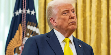 Top House Republicans cheer law firm tangled in bitter battle with Trump