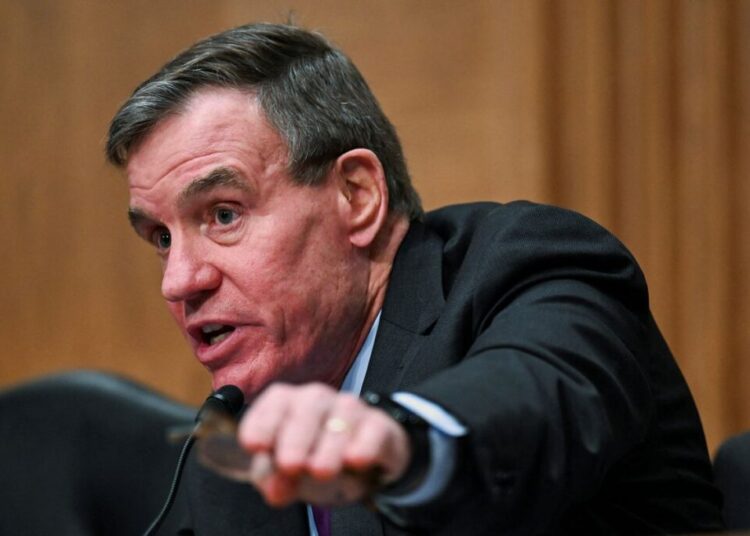 ‘Astonishing’: Dem Senator scorches Trump admin’s ‘hypocrisy’ on boat strikes