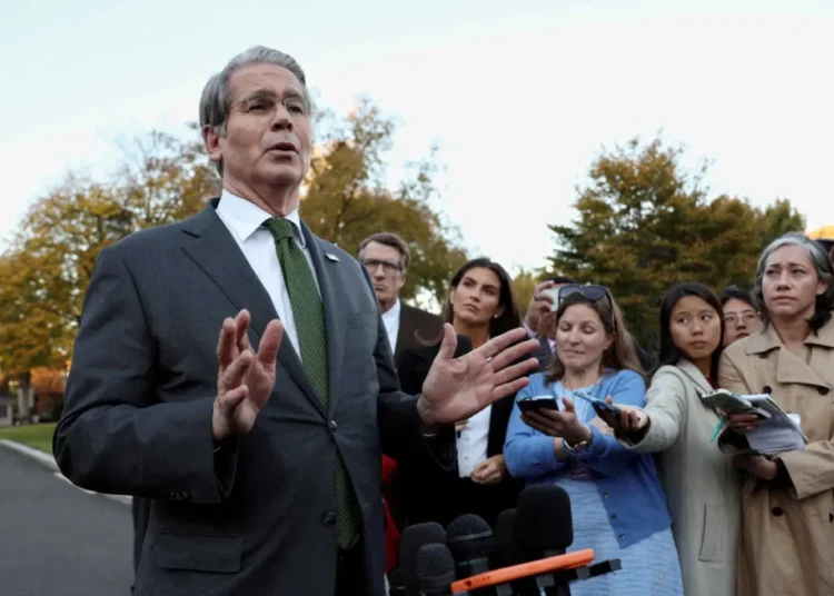 ‘Absolute moron’: Analysts flag dangers of Treasury secretary’s latest ‘performance act’