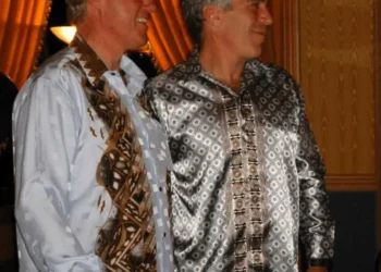 ‘What a surprise’: Internet scoffs as ‘everyone except Clinton’ redacted in Epstein dump