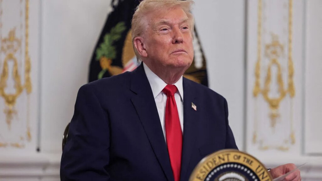 Trump order ignored by Venezuela’s leader — and he shut down airspace in response: report