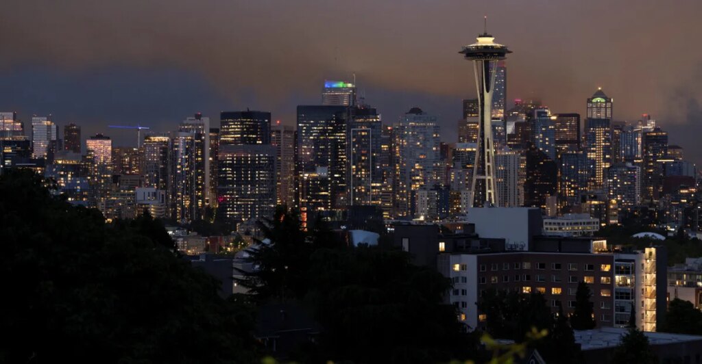 America’s other populist, socialist big-city mayor