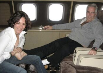 Trump ‘mighty unhappy’ as own DOJ blindsided him with Ghislaine Maxwell: chief of staff