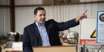 GOP judge eyeing challenge to scandal-hit Texas Dem set​ to dodge legal pitfall: experts