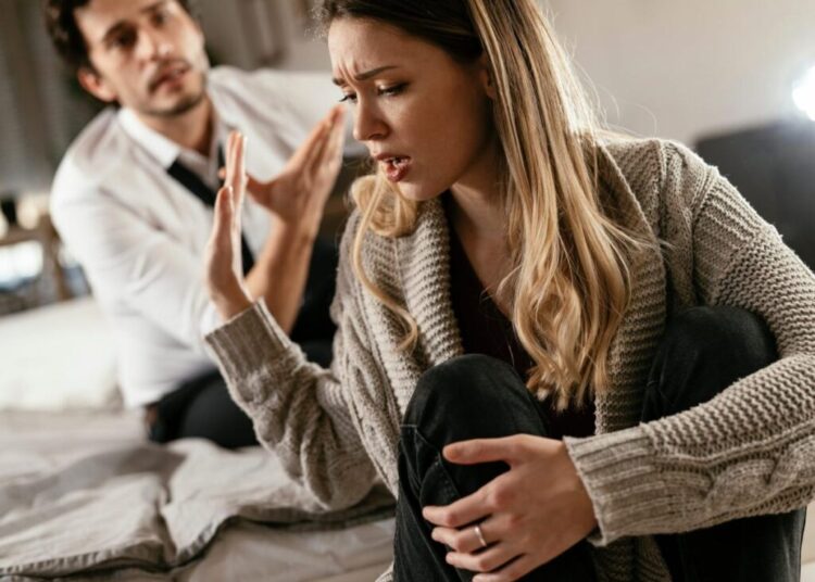 Dear Abby: I’m a teacher, and I hate it when parents ask me to write farewell notes to students