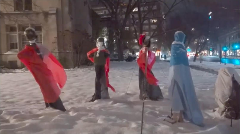 The Facebook post and display drew both criticism and praise from commenters.