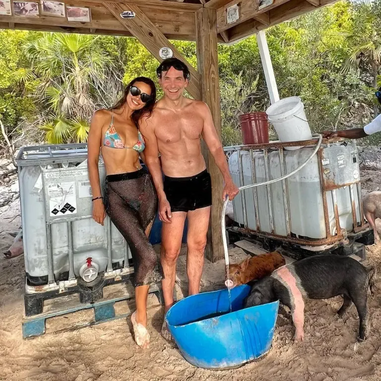 Irina Shayk and Bradley Cooper on vacation.