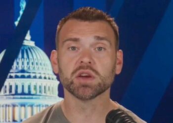 MAGA influencer uncorks bizarre theory Obamas hijacked Netflix’s smash hit