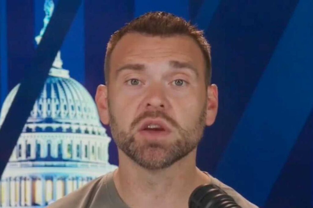 MAGA influencer uncorks bizarre theory Obamas hijacked Netflix’s smash hit