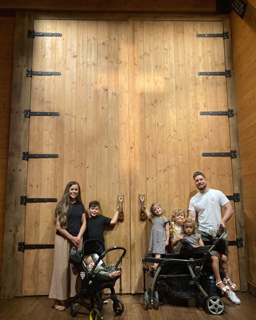 Jessa duggar and family